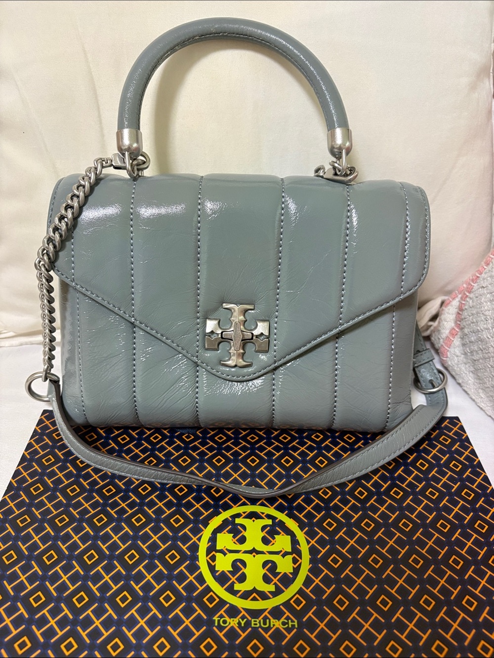 Tory Burch🔥 Full Inclusion 🔥 Gray Small Kira Crossbody-Like NEW